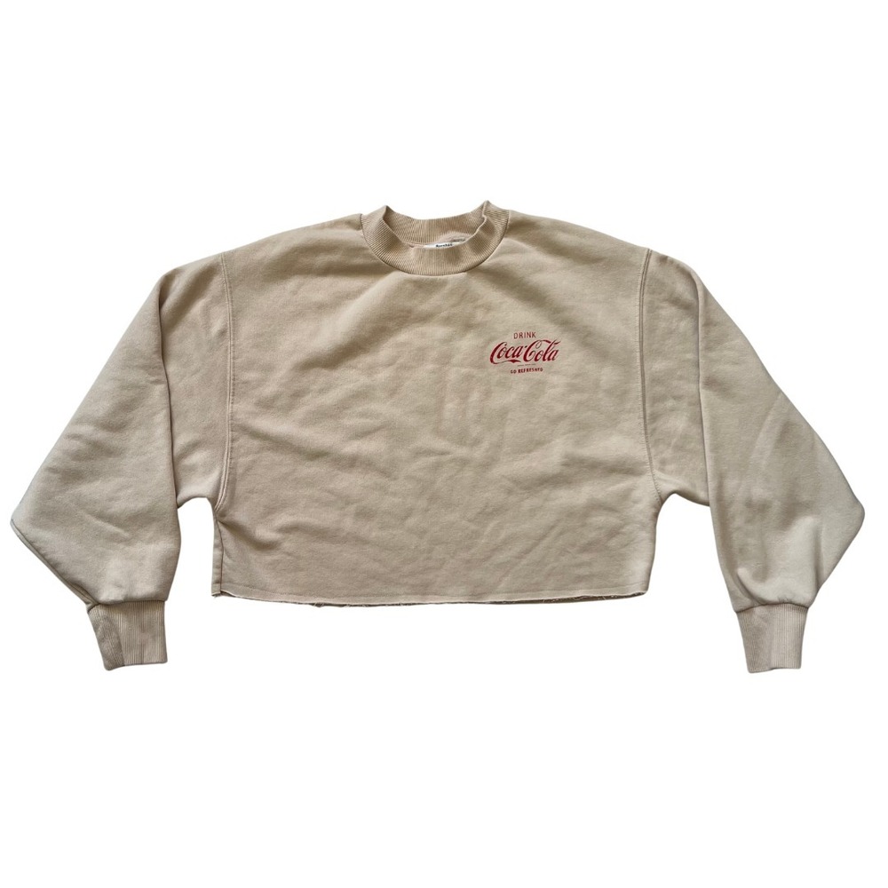 Coca-Cola Polar Bear Cropped Sweatshirt Small Bershka Vintage Inspired